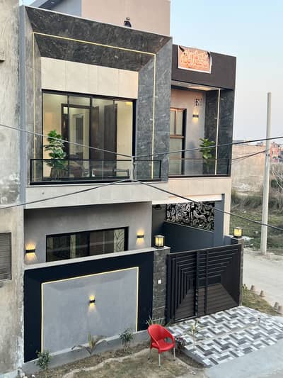 3.5 Marla Corner House