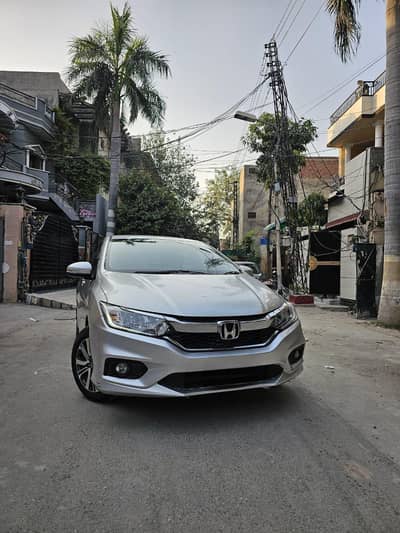 Honda City 1.5 Aspire Total genuine