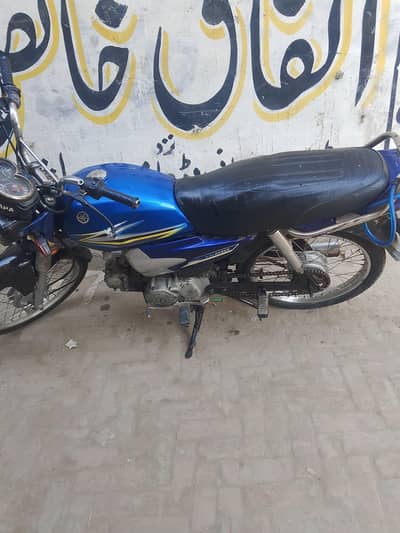 Yamaha Junoon YD 100