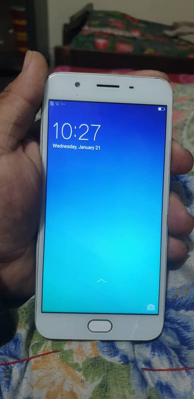 OPPO F1S (4/64) GB EXCHANGE POSSIBLE