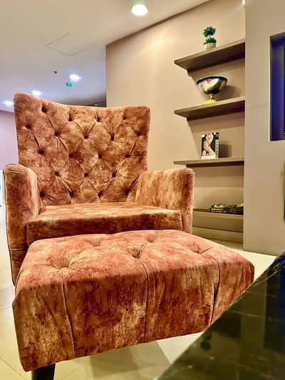 one bed available for rent gold crest daily weekly