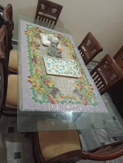 Dining table with 06 chairs