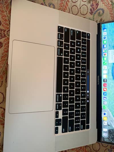 Mackbook pro 2019"16"inch 32/512