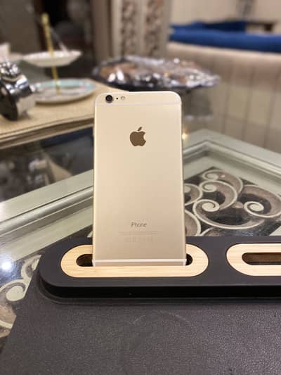 iPhone 6 Plus working