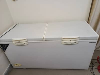 WAVES DEEP FREEZER DOUBLE DOOR