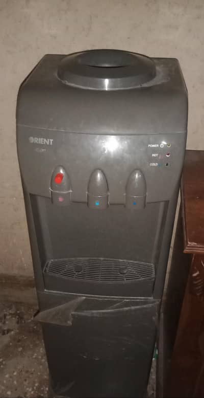 Orient Water Dispenser