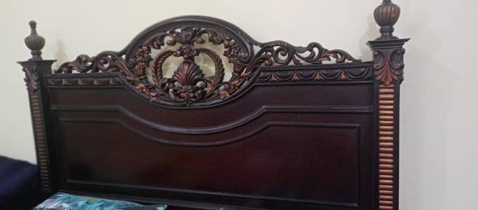 bed set, dressing, side tables