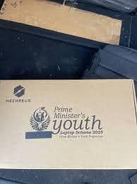 PM laptop new box pack