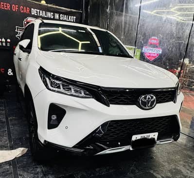 Toyota fortuner legender 2022