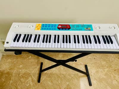 Electronic Piano Keyboard with Stand - Like New