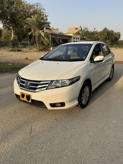 Honda City aspire 1.5 prosmetic 2015 model orignal condition