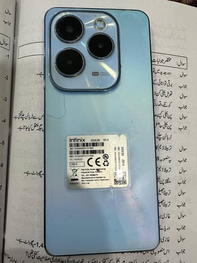 Infinix hot 40 scratch less  256