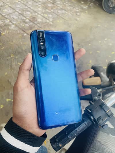 Vivo v15