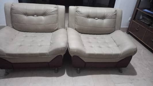 5 seater good condition sofa set for sale
