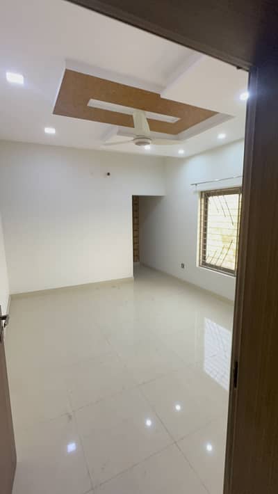 10 Marla Brand New 2nd Floor Available For Rent