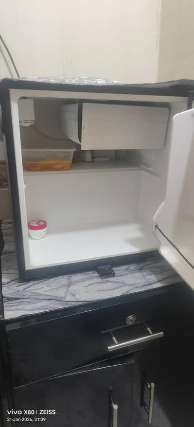 Fridge