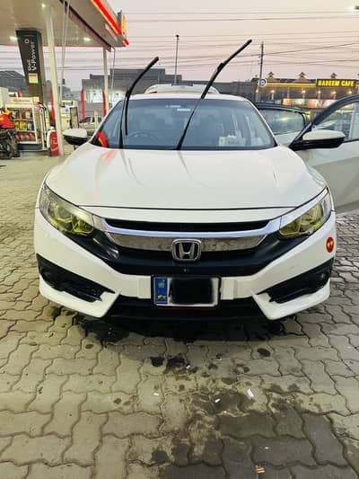 Honda Civic 2018 model