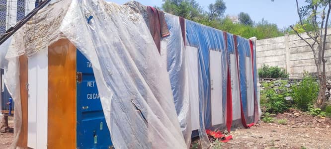 washroom containers for sale each container have 11 washrooms