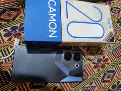 tecno cammon 20 8+8/256 with box +charger
