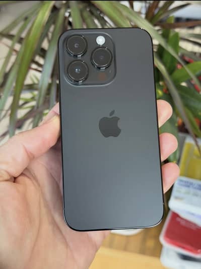 IPHONE 14 pro bypass