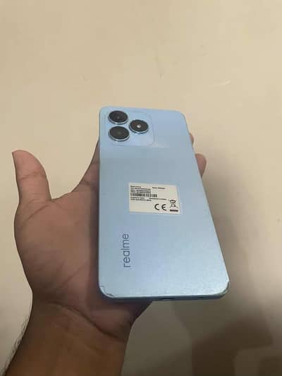 realme note 50 4/128 with box