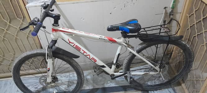 YISTER CYCLE IN USED GOOD CONDITION 26 INCH CYCLE