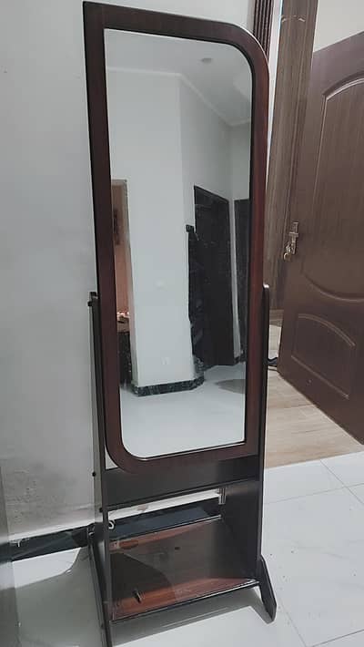 freshly bought new full lenght mirror for sale