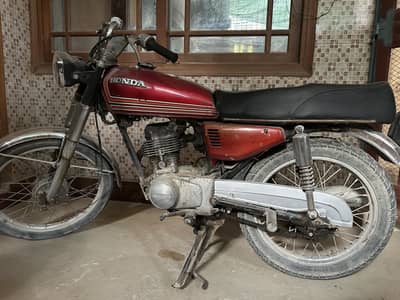 Honda cg 125 point 85