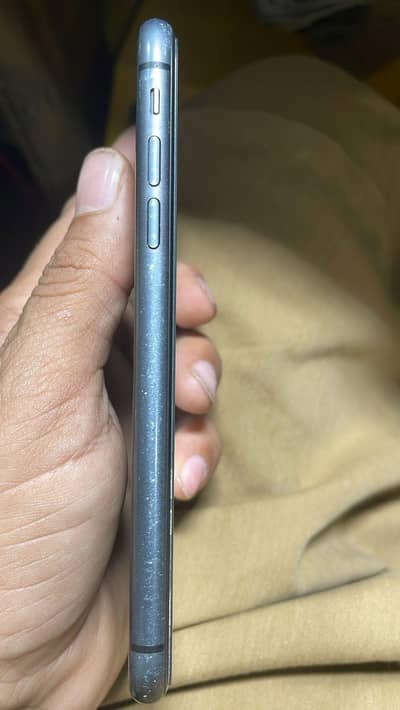 Iphone 11 PTA Approved 64 gb