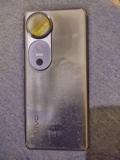 vivo v40 12+12 256 GB