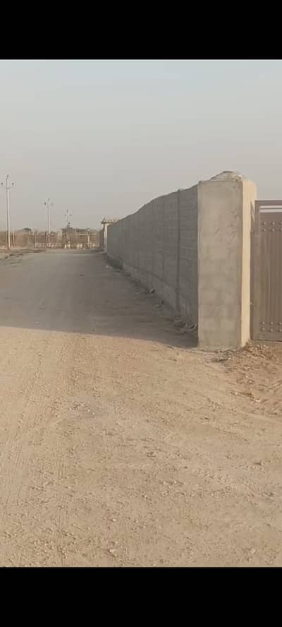 Gadab boundry wall landfor sharingavailable.