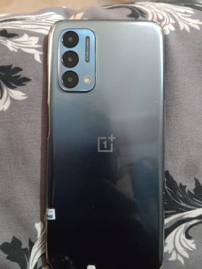 OneplusN2005g in best condition only serious buyers contact me
