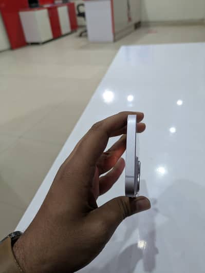 Iphone 14 128GB (non-PTA)-two months eSim time