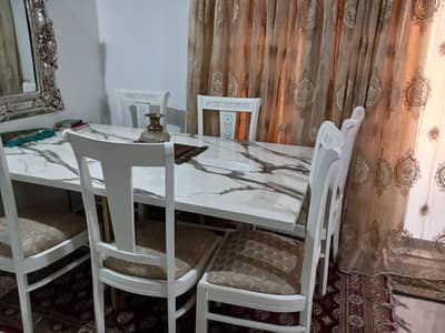 dining table with 6  sheesham chairs