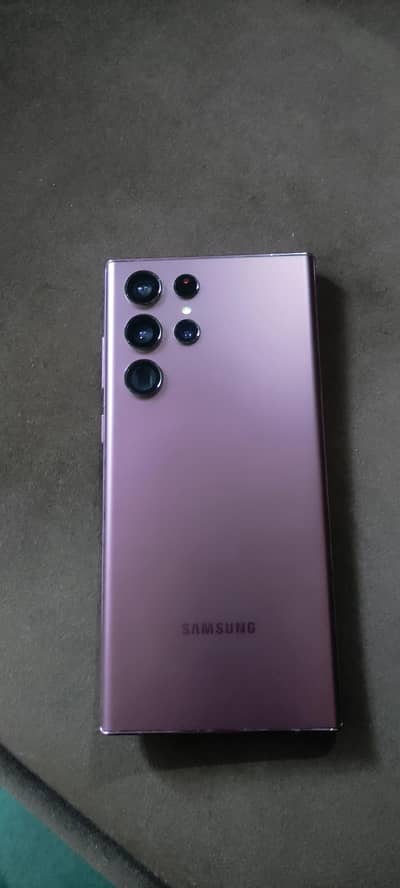 Samsung S22 Ultra 512 GB storage