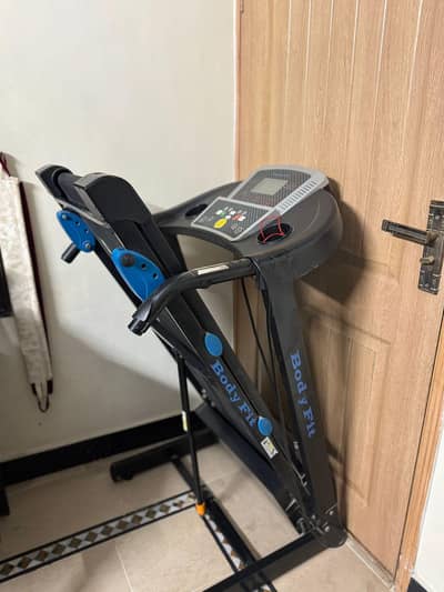 Home used Tredmil_lightly used