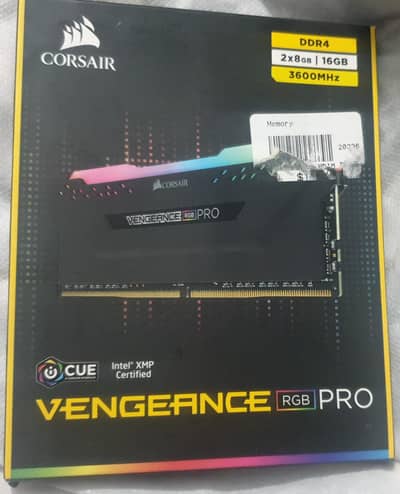 CORSAIR VENGEANCE RGB PRO 16GB (2 x 8GB) DDR4 DRAM 3600MHz
