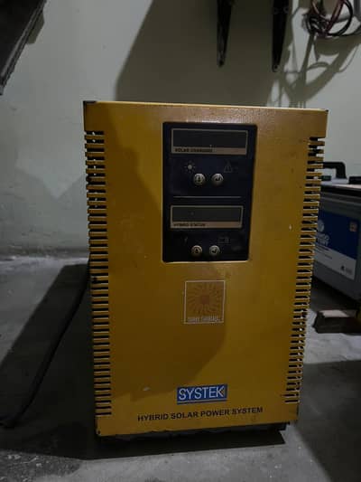 SYSTEK Hybrid Solar UPS 2500W | 24V | 7 Solar Plates