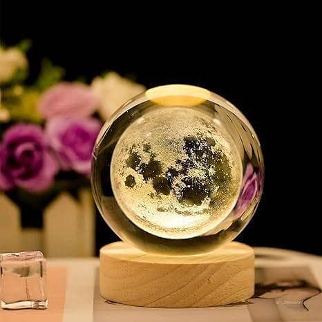 USB LED Night Light, Galaxy Crystal Ball Lamp, 3D Planet Moon Lamp for festival gifts and Home Decoration table lamps
