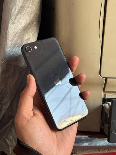 iphone Se 64 gb pta approved