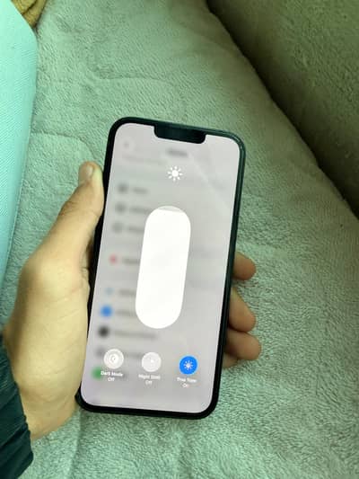 Iphone 13 in lush condition
