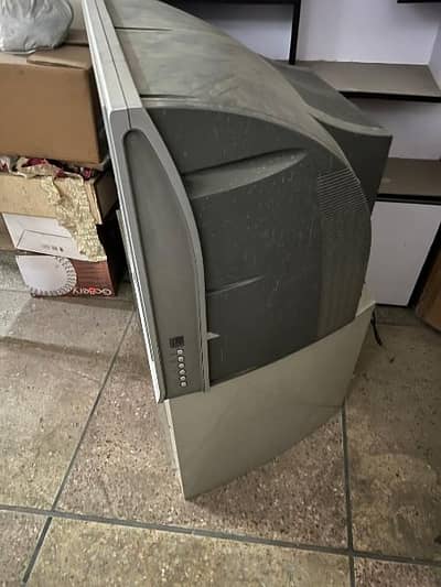 tv good condition working retro TV