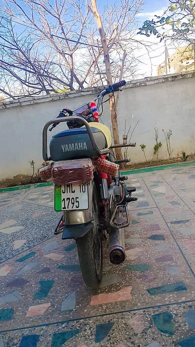 yahama 100cc