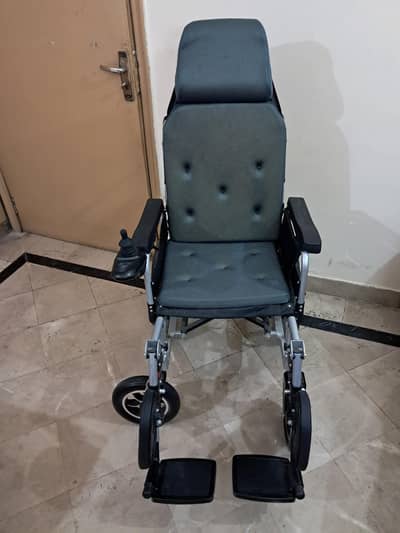 Electric wheel chair