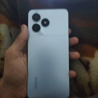 EXCHANGE POSSIBLE WITH GAMING PHONE