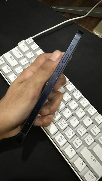 IPhone 12 ( JV / 64Gb )