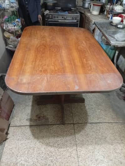 Dinning table with 6 chairsu