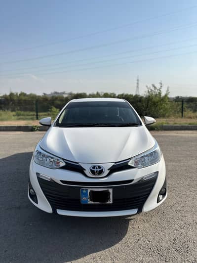 TOYOTA YARIS ATIV X CVT 1.5 2021 23K Driven