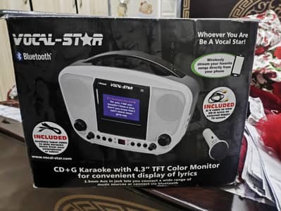 vocal star karaoke with two mics Bluetooth + CD player