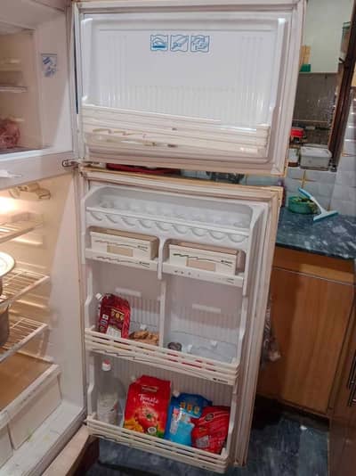 waves Fridge Genuine Condition